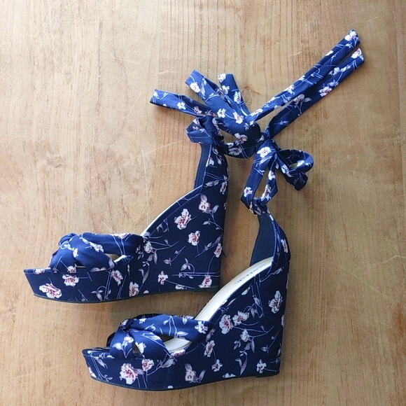 Just Fab Navy. Pink, & White Floral Wedge Heels with Ankle Wraps - Picture 3 of 6